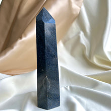 Ladda upp bild till gallerivisning, Lazulittorn, 910 g