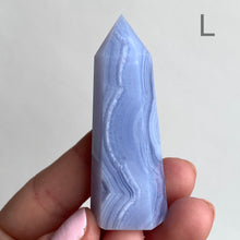 Ladda upp bild till gallerivisning, Blå spetsagatkristallpunkt