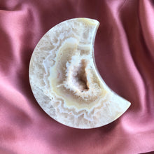 Ladda upp bild till gallerivisning, Agat Druzy Moon