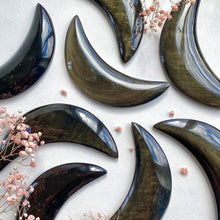 Ladda upp bild till gallerivisning, Gyllene glans Obsidian Måne