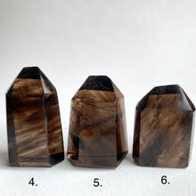 Ladda upp bild till gallerivisning, Morion Quartz Tower, Litet