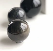 Ladda upp bild till gallerivisning, Gyllene glans Obsidian sfär
