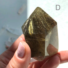 Ladda upp bild till gallerivisning, Rutilerad kvartskristallpunkt