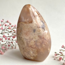 Ladda upp bild till gallerivisning, Blomagat Friform, 281 g