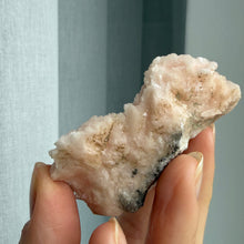 Ladda upp bild till gallerivisning, Pink Dolomite Specimen #1
