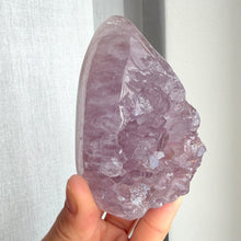 Load image into Gallery viewer, Amethyst Druzy Flame #10
