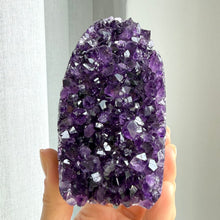 Ladda upp bild till gallerivisning, High-grade Amethyst Standing Form
