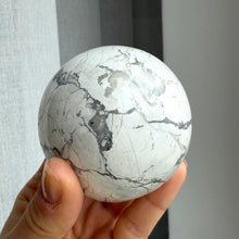 Load image into Gallery viewer, Howlite Sphere #2
