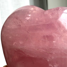 Ladda upp bild till gallerivisning, Gemmy Rose Quartz Heart (Outlet)
