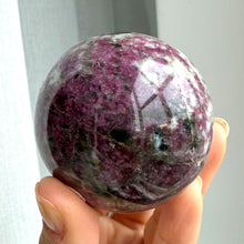 Ladda upp bild till gallerivisning, Rubellite (pink tourmaline) Sphere #2
