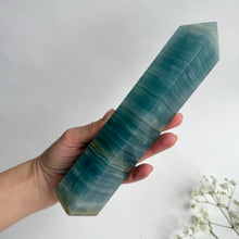 Load image into Gallery viewer, Blue Onyx Tower XL #2
