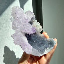 Load image into Gallery viewer, Amethyst Flower #6
