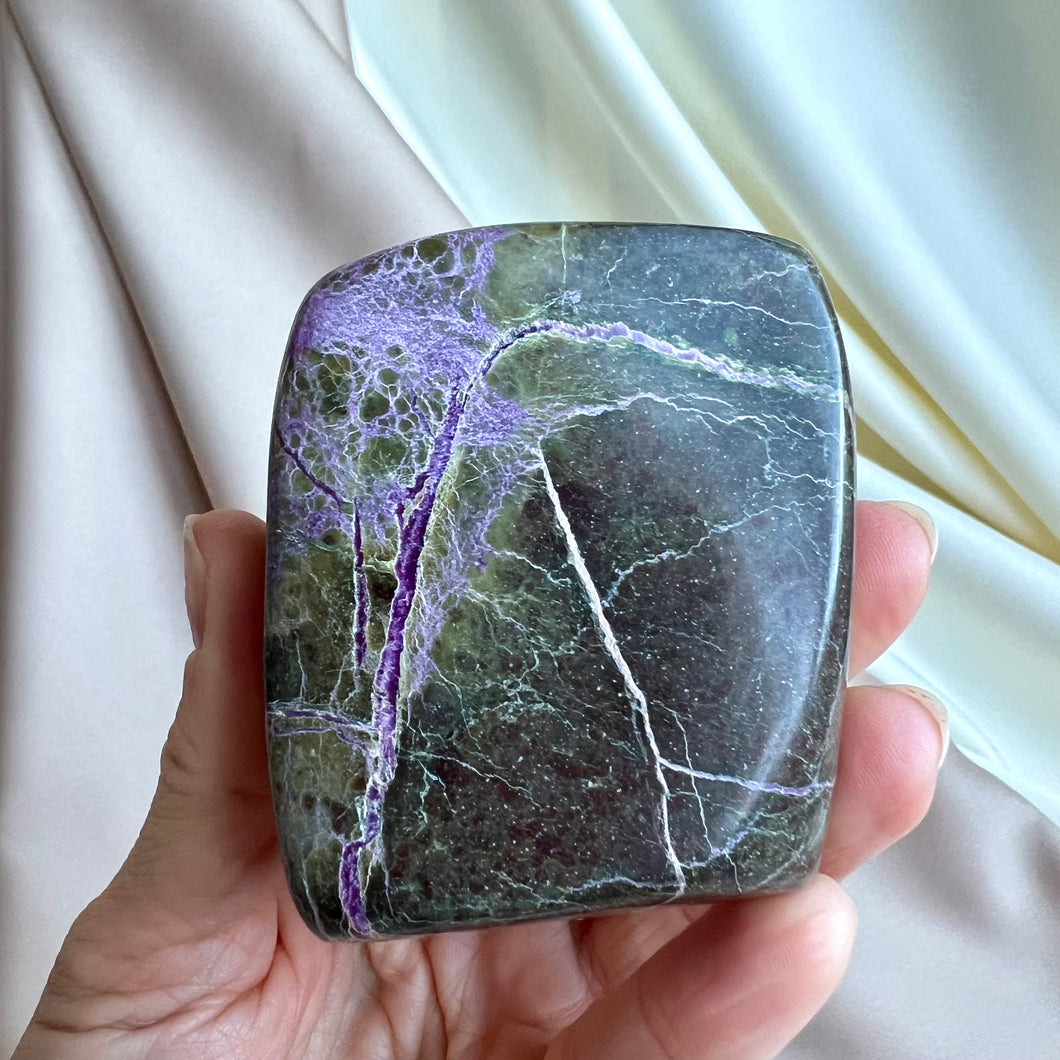 Stichtite #1