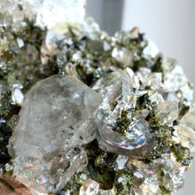 Ladda upp bild till gallerivisning, Epidote with Quartz Specimen
