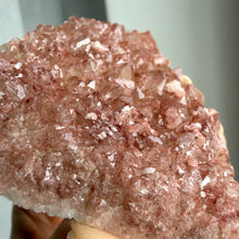 Ladda upp bild till gallerivisning, Litiumkvarts Druzy #7

