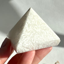 Load image into Gallery viewer, Scolecite Pyramid #2
