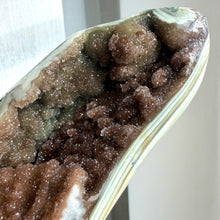 Ladda upp bild till gallerivisning, Rainbow Sugar Druzy #4
