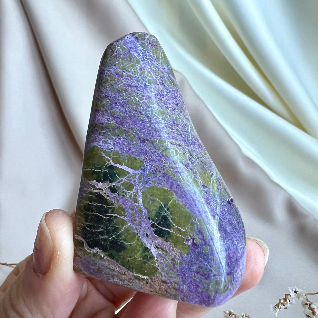 Stichtite #2