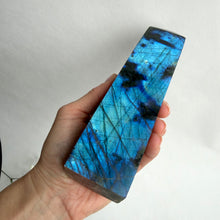 Load image into Gallery viewer, Labradorite Tower XL #1
