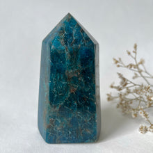 Load image into Gallery viewer, Blue Apatite Tower
