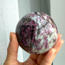 Ladda upp bild till gallerivisning, Rubellite (pink tourmaline) Sphere #1
