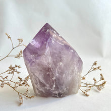Load image into Gallery viewer, Amethyst Point Large

