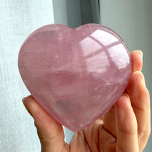 Ladda upp bild till gallerivisning, Gemmy Rose Quartz Heart (Outlet)
