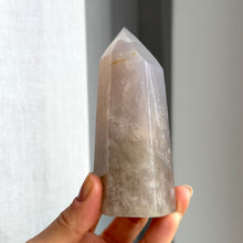 Ladda upp bild till gallerivisning, Blue Rose Quartz Tower
