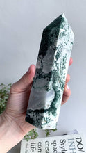 Load and play video in Gallery viewer, Moss Agate Crystal Point XL #2
