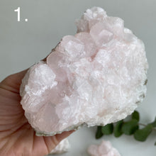 Load image into Gallery viewer, Mangano Calcite Clusters (medium)

