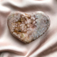 Load image into Gallery viewer, Pink Amethyst Heart #4
