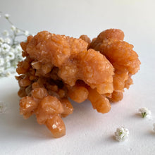 Load image into Gallery viewer, Aragonite cluster, 405g
