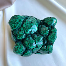 Load image into Gallery viewer, Fancy Pattern Malachite, Large
