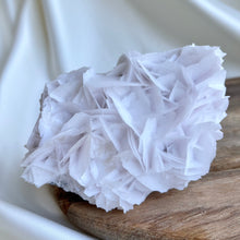 Load image into Gallery viewer, Petal-Bladed White Calcite Cluster #2
