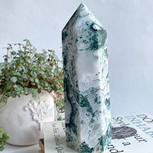 Load image into Gallery viewer, Moss Agate Crystal Point XL #2
