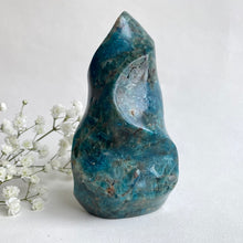 Load image into Gallery viewer, Blue Apatite Flame #3
